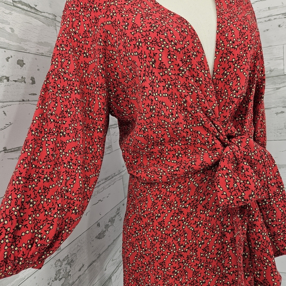Free People Red Floral Tie-Front Tunic - Picture 3 of 12